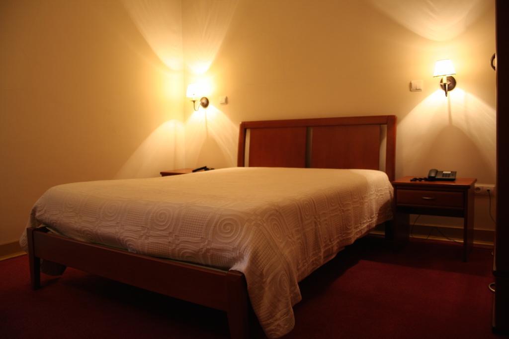 Hotel Residencial Dom Duarte Viseu Esterno foto